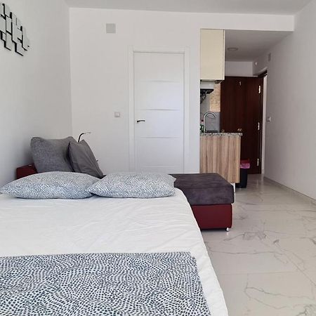 Babylon Tourist Apartments Бенальмадена Экстерьер фото